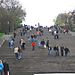 les fameux escaliers, sous le ciel gris.