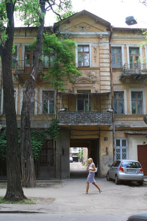 La belle façade de l'immeuble de Valentina et Vova