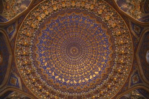 Le plafond de la mosquée d'or